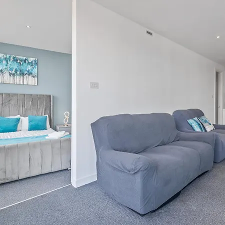 Centre, One Bedroom Apartment! Apartment Birmingham