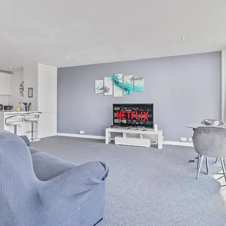 Apartment Centre, One Bedroom Apartment! Birmingham