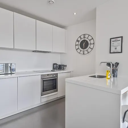 Apartment Centre, One Bedroom Apartment! Birmingham
